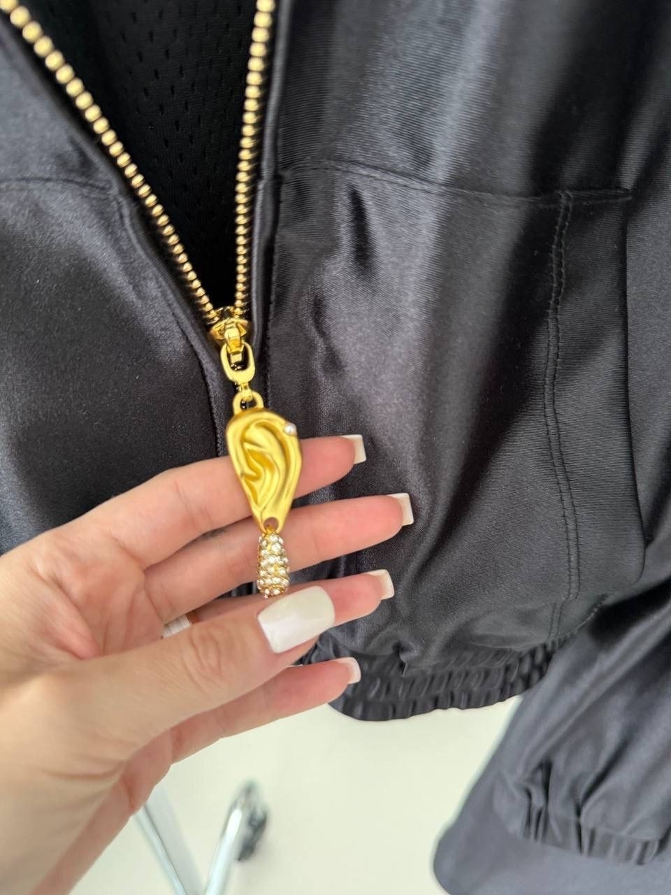 велюровый костюм,костюм велюровый женский,велюровый спортивный костюм,спортивный велюровый женский костюм,костюм из велюра