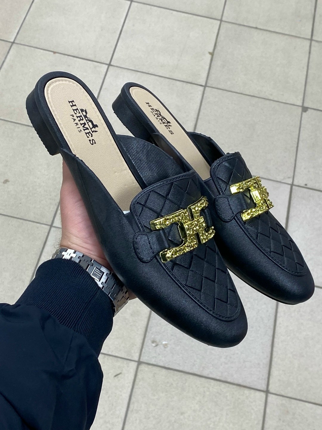 ,мюли женские,женская ,тапочки модные,женские шлепанцы