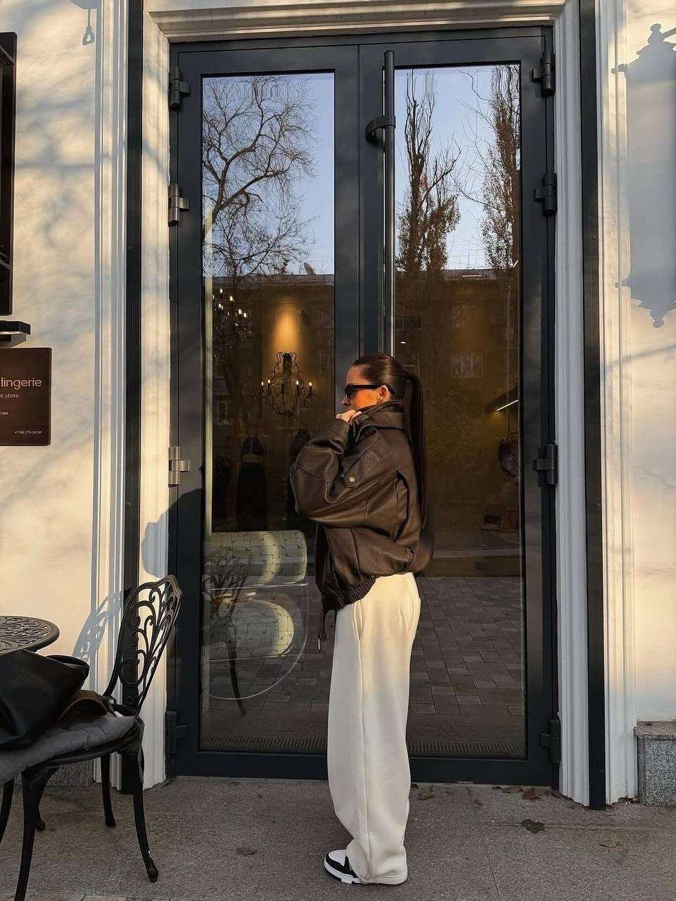 кожаная куртка,женская кожаная куртка,коричневая кожаная куртка,модные образы