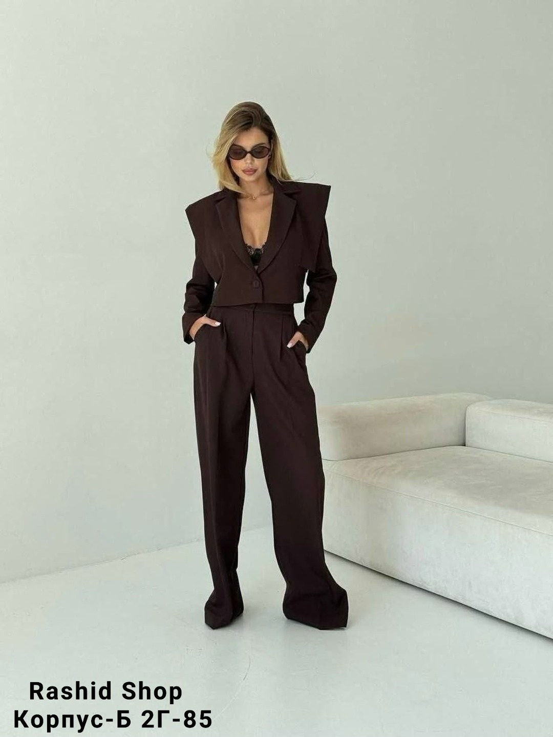 костюм брючный палаццо,брючный костюм женский,женский брючный костюм с укороченным пиджаком и брюками палаццо,костюм с брюками палаццо,женский костюм с укороченным пиджаком и брюками палаццо