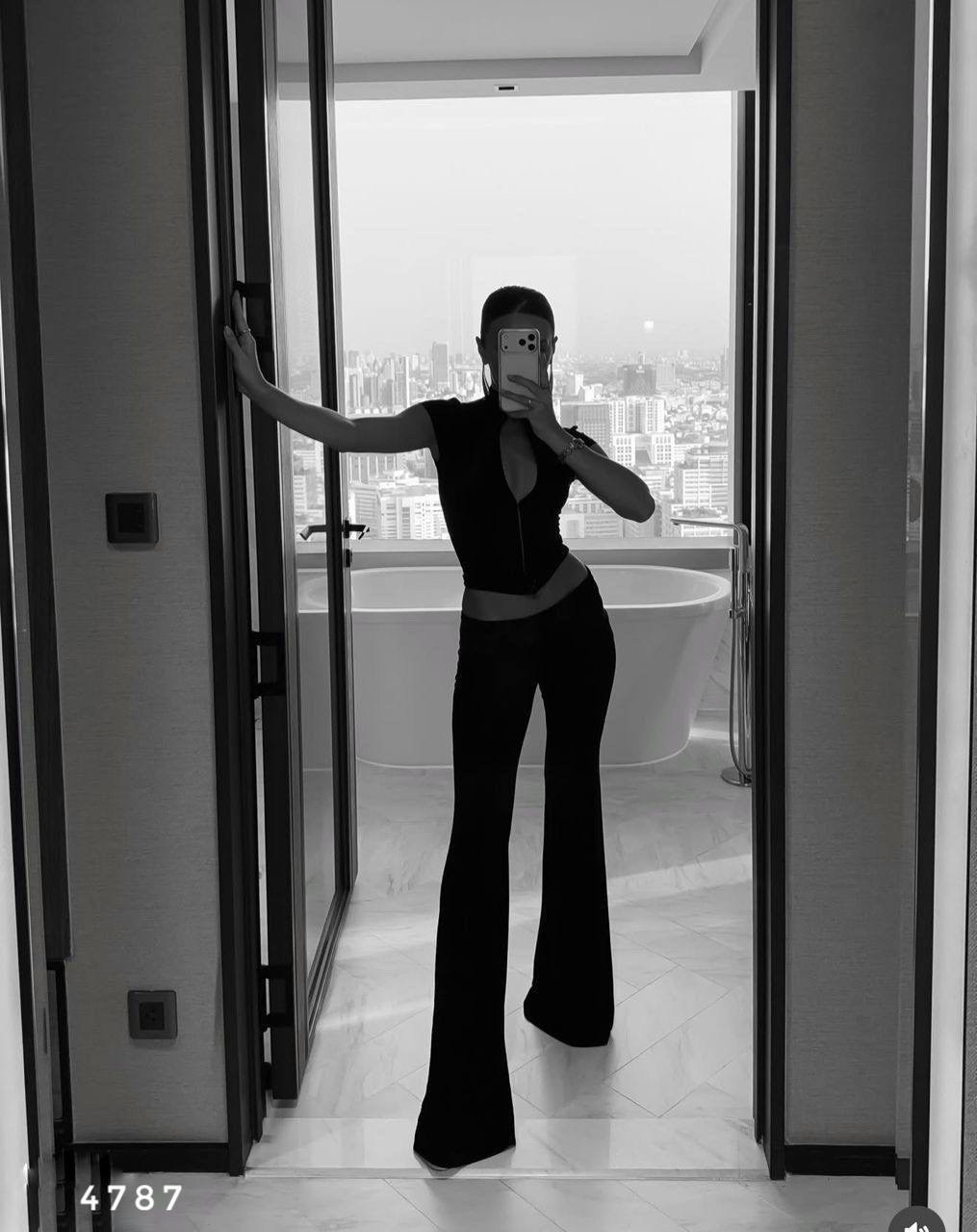 костюм для женщин,костюм женский брючный,комбинезон с брюками,брюки клеш,брюки комплект