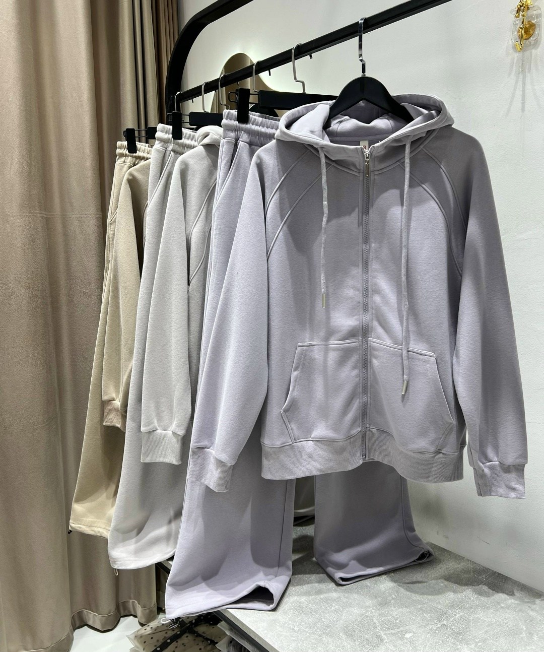 повседневный костюм,костюм с брюками,бежевый костюм,костюм,одежда для женщин