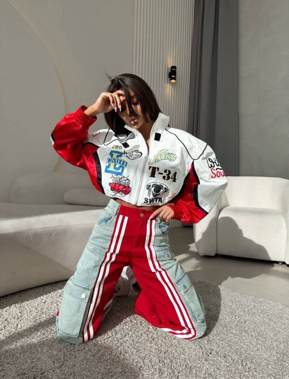 костюм спортивный женский,спортивный костюм,костюм дизайнерский,костюмы в спортивном стиле