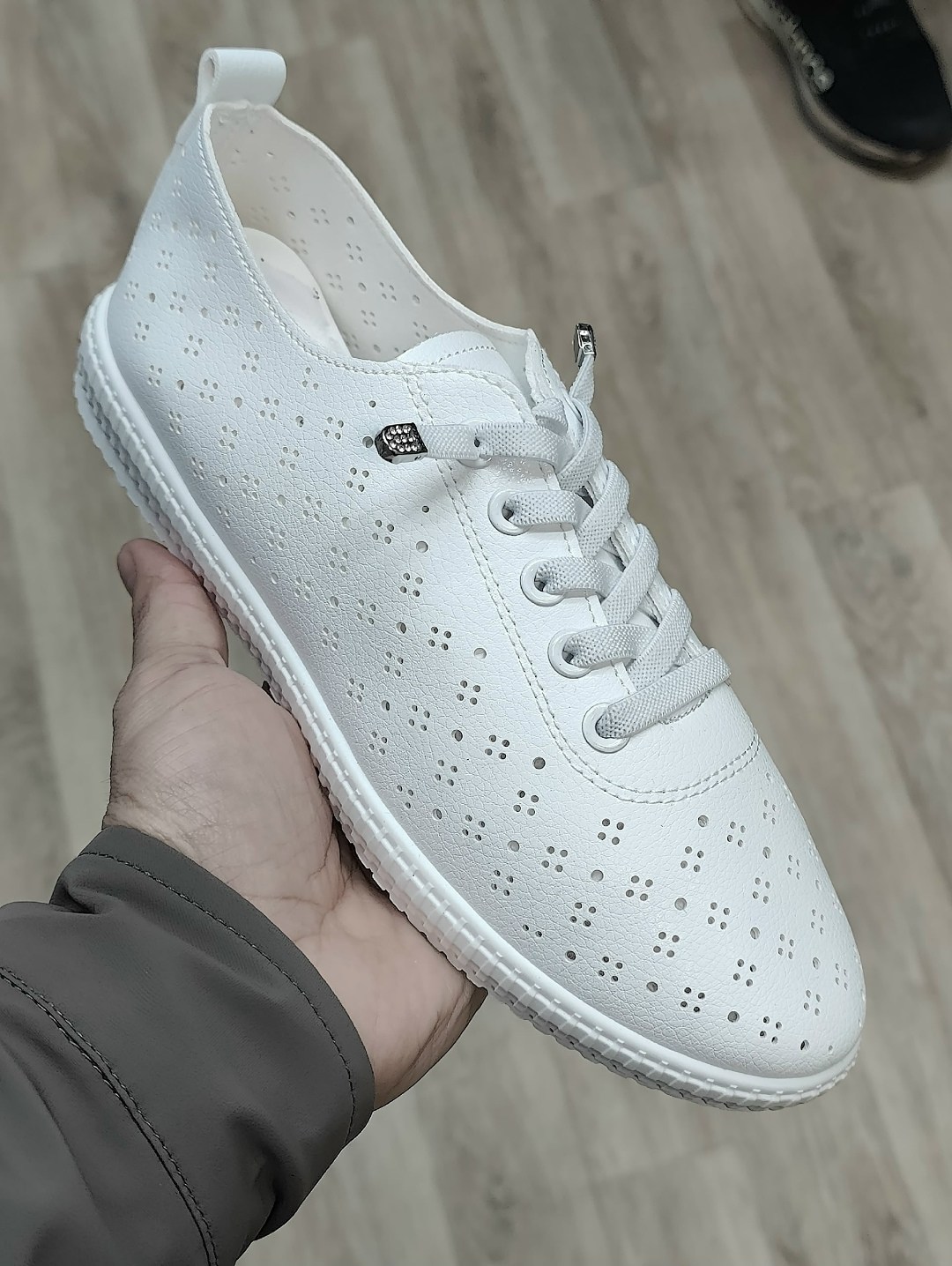 ,кеды саламандер женские с перфорацией,кеды женские,женские кроссовки,кеды женски