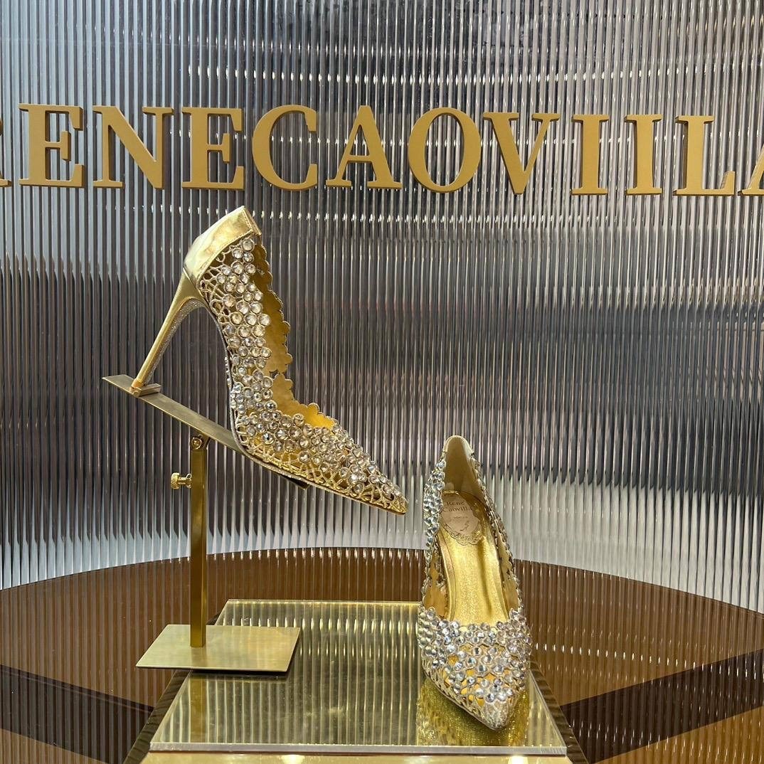 jimmy choo туфли золушки,туфли джимичу цум,туфли золушки джимми чу,jimmy choo хрустальные туфли,золушка 2026 хрустальная туфелька