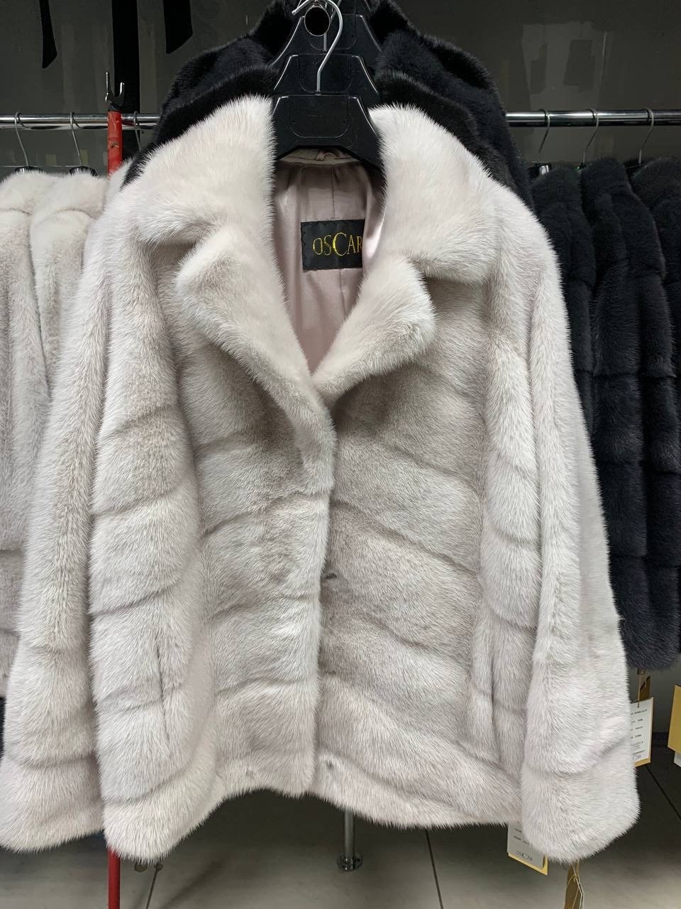 белая норковая шуба,норковая шуба,шубка норковая,шуба автоледи из норки,шуба норковая с капюшоном