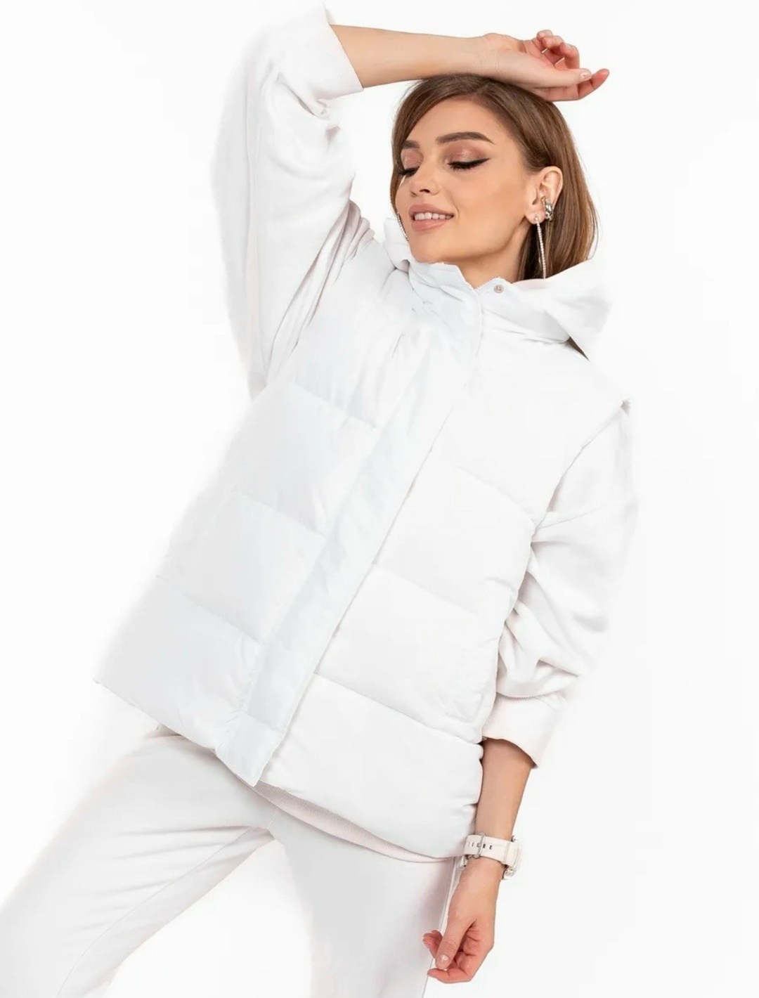 жилетка женская,жилет женский,жилетка белая,женский утепленный жилет,жилетка укороченная женская дутая