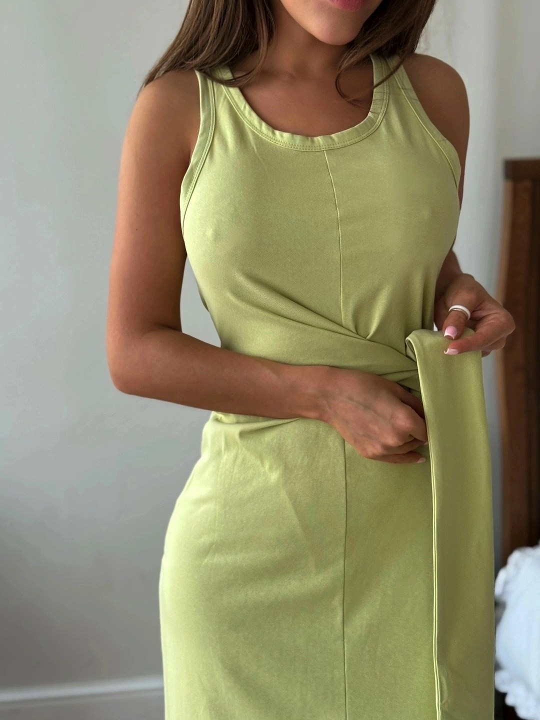 платье атласное красное,атласное красное платье зара,платья красные,платья атласные,красное шелковое платье