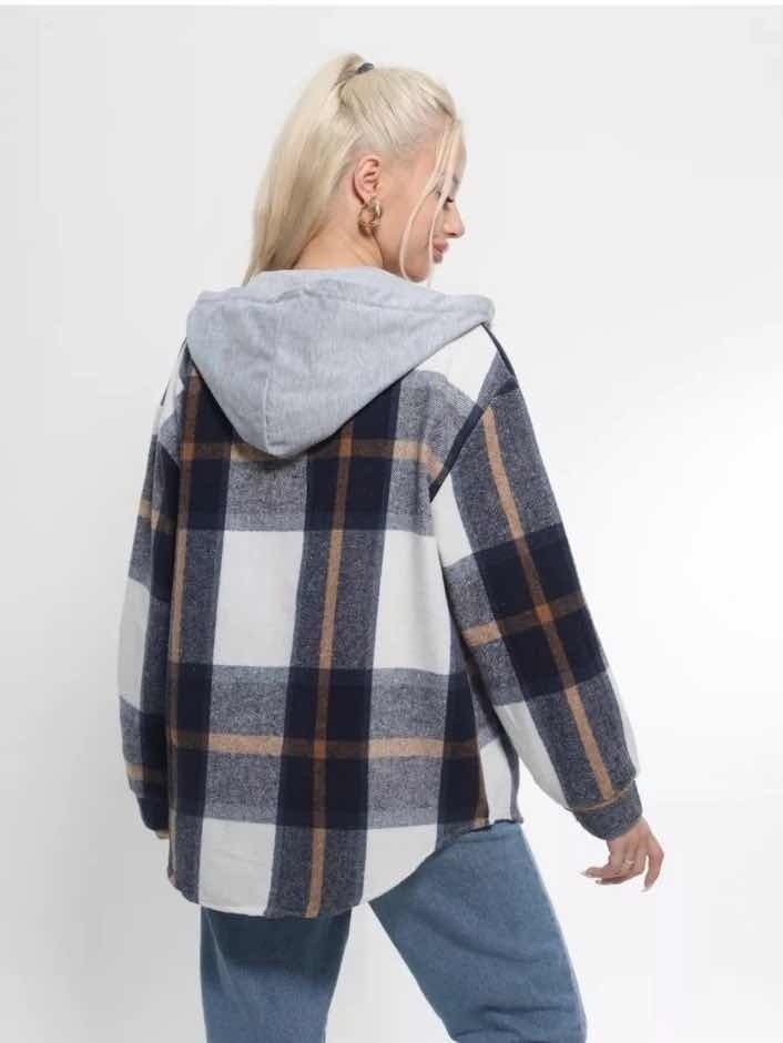 рубашка в клетку с капюшоном теплая оверсайз,рубашка в клетку с капюшоном теплая,рубашка с капюшоном,рубашка с капюшоном в клетку оверсайз,рубашка женская в клетку с капюшоном оверсайз