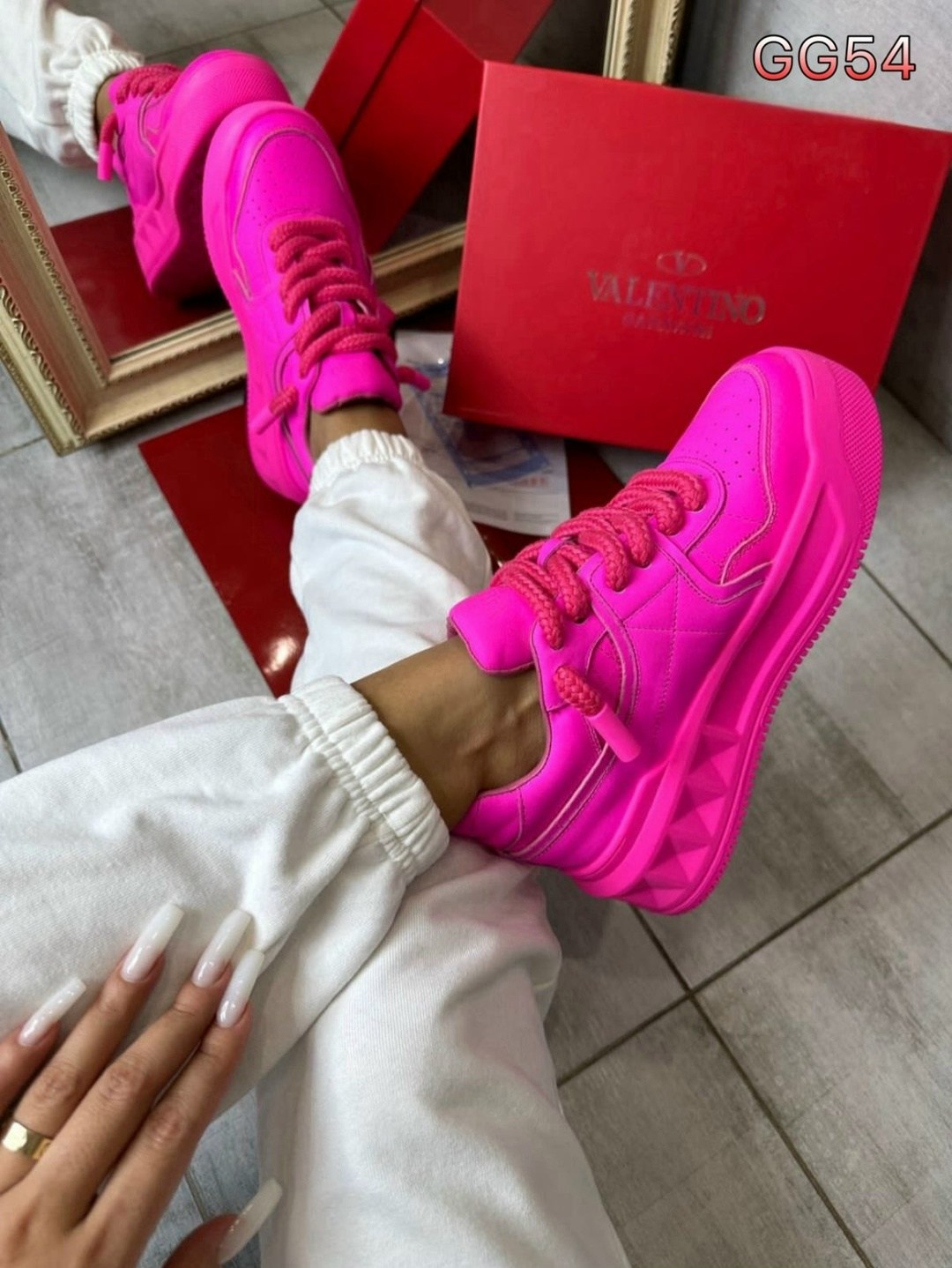 кроссовки женские valentino,кроссовки валентино женские розовые,valentino кроссовки,кроссовки валентино розовые,кроссовки valentino garavani one stud xl