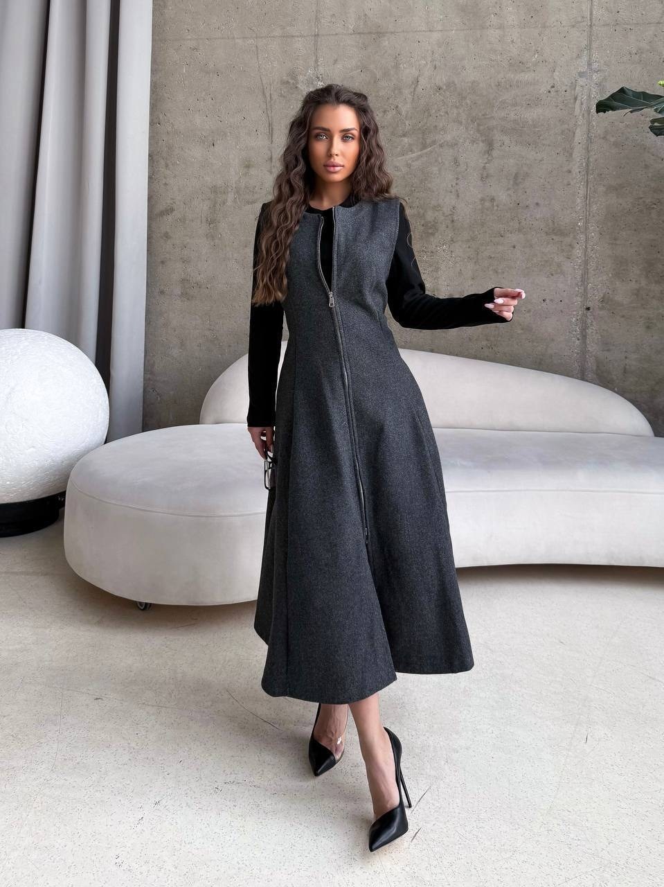 стильное пальто,костюм с юбкой,теплое платье,платье женской