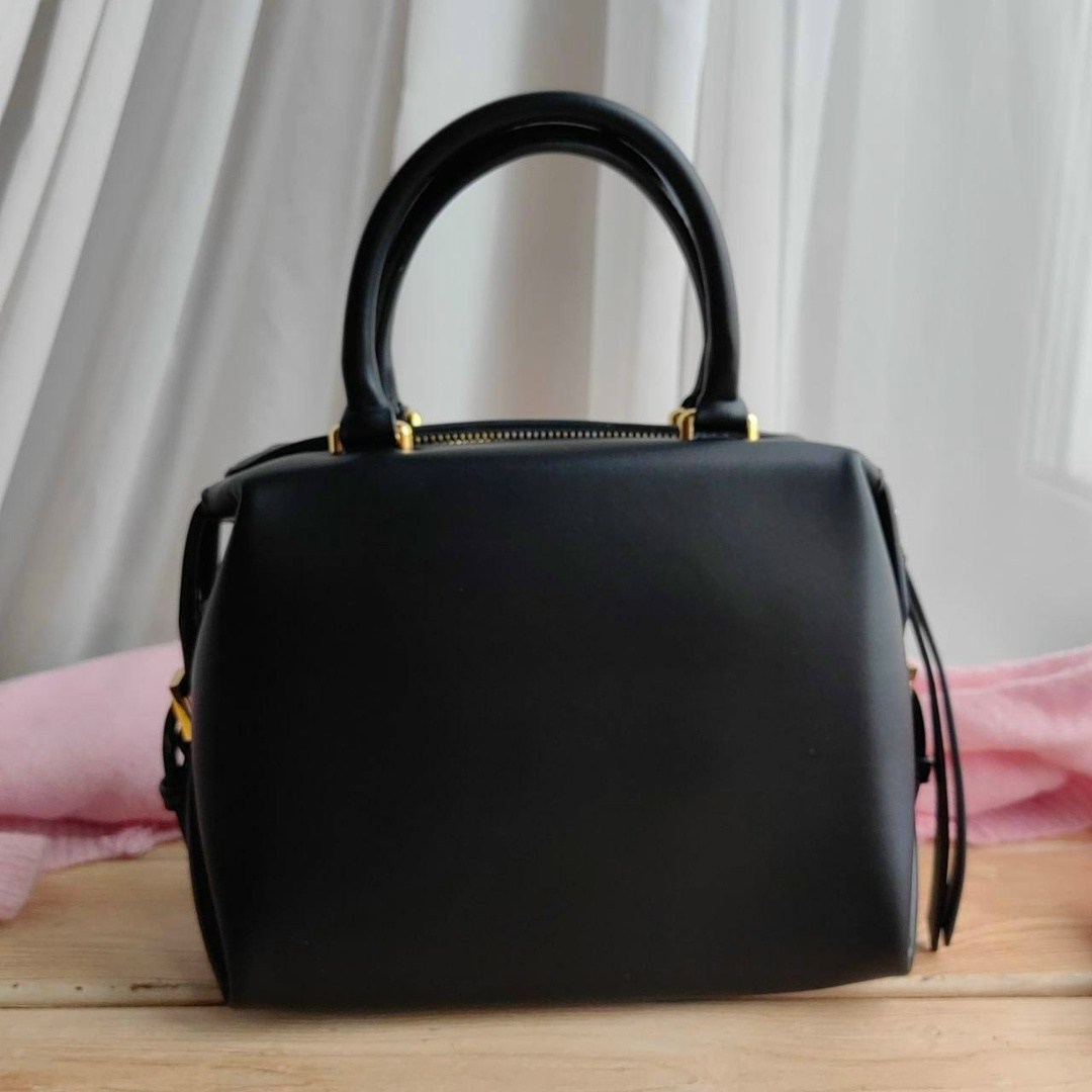 cумка fendi,женская сумка fendi,сумка женская,сумка,модная сумка