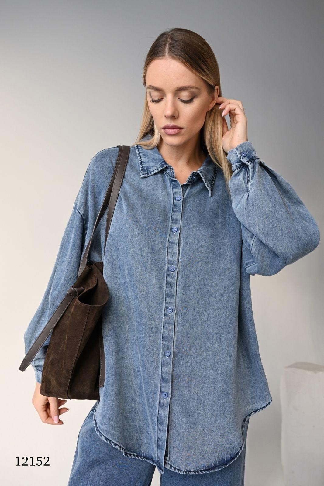 джинсовая рубашка,рубашка джинсовая женская,джинсовая рубашка оверсайз,рубашка женская,рубашка свободного кроя