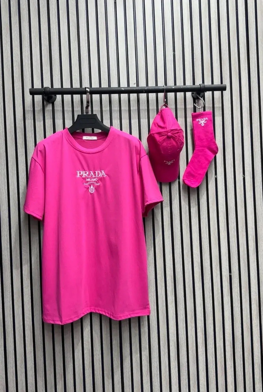 летние образы,повседневный стиль,летние джинсовые шорты,одежда летняя