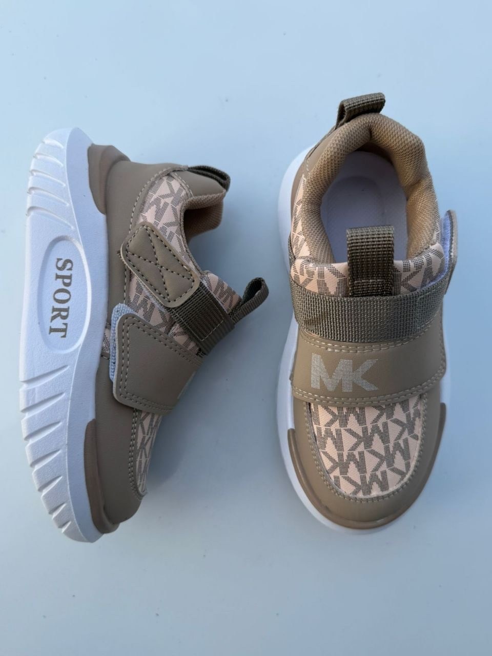 ,детские кроссовки,кроссовка детская, детская,кроссовки для малыша