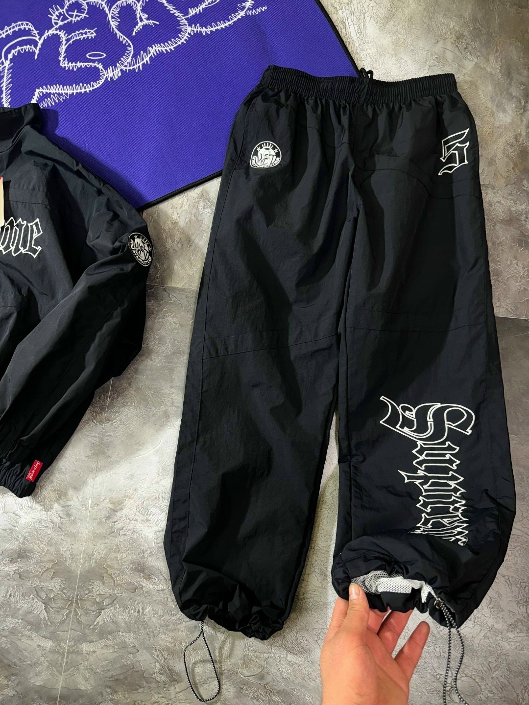 куртка суприм,универсальная куртка,куртка,бомбер куртка,спортивная куртка