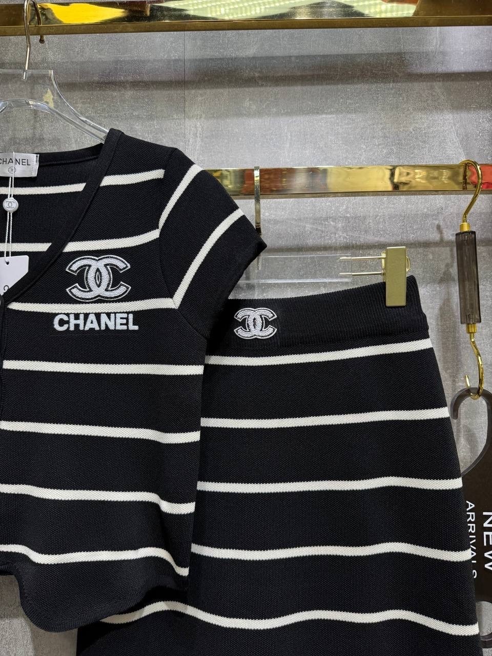 оригинальное платье,платье стильное,трикотажное платье,стильные наряды,девушка