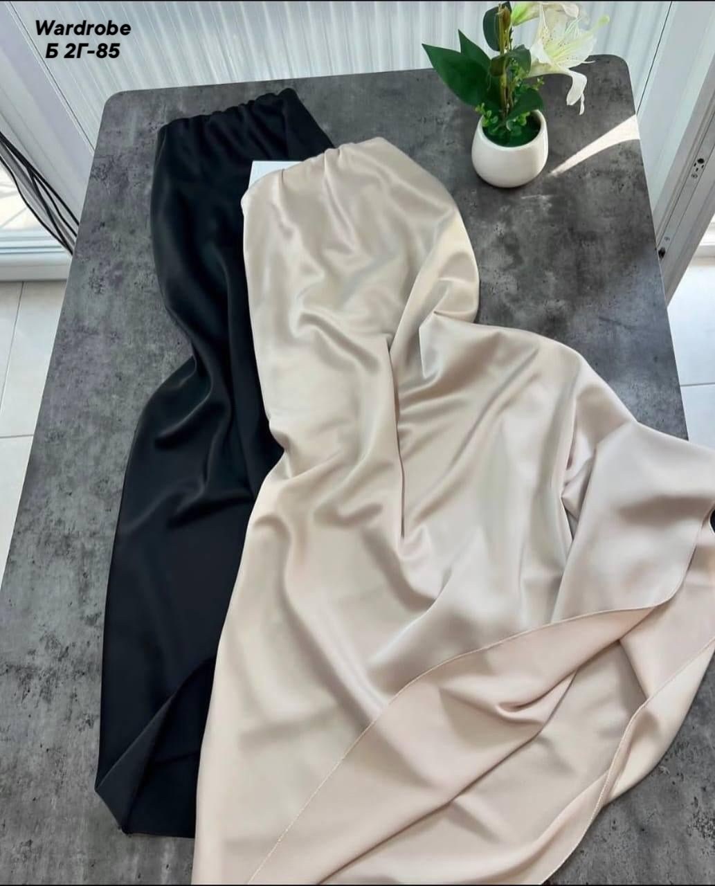 юбка атласная,коричневая атласная юбка,шелковая юбка,юбка миди,образ с шелковой юбкой миди