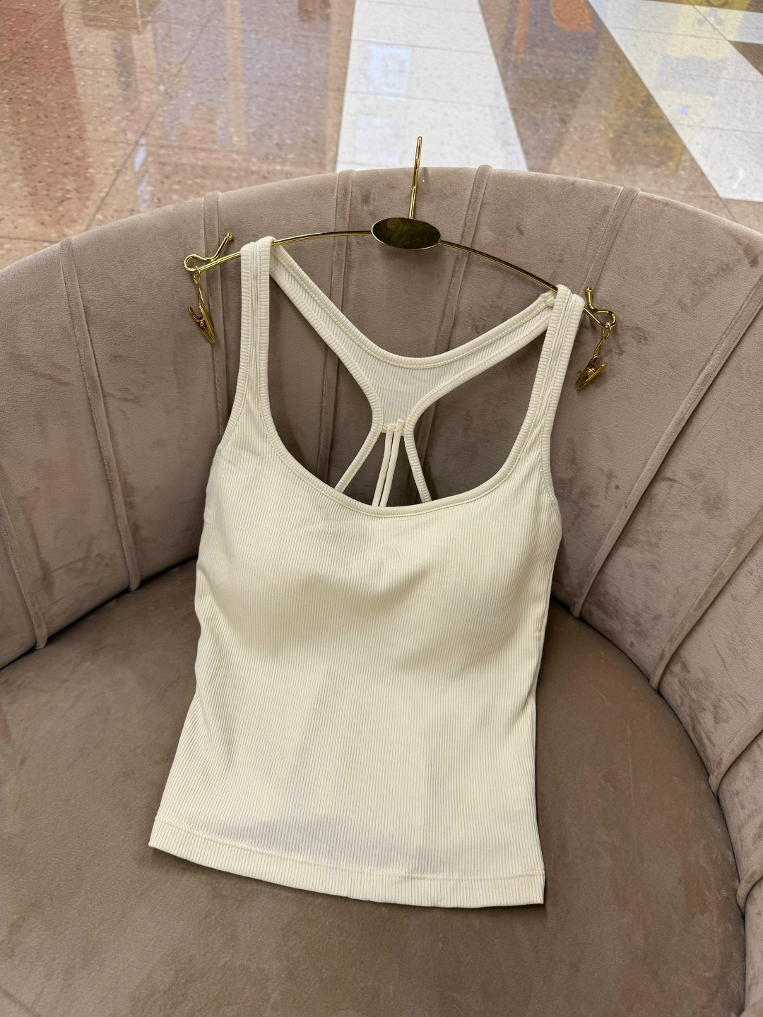 топ женский,майка женская,топ женский белый,кроп топ женский,топ майка