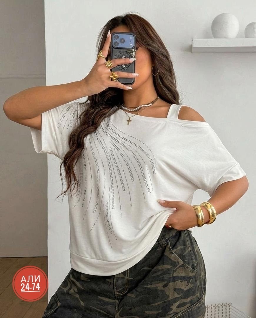 футболки женская,футболка со стразами женская,футболка на стиле oversize со стразами,футболка свободного кроя со стразами для женщин,футболка базовая со стразами оверсайз