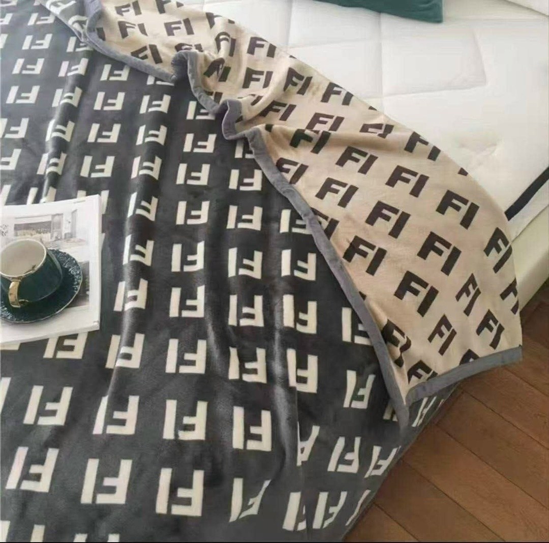 комплект постельного белья,постельное белье,постельное белье из сатина,комплект постельного белье евро,постельного белье евро