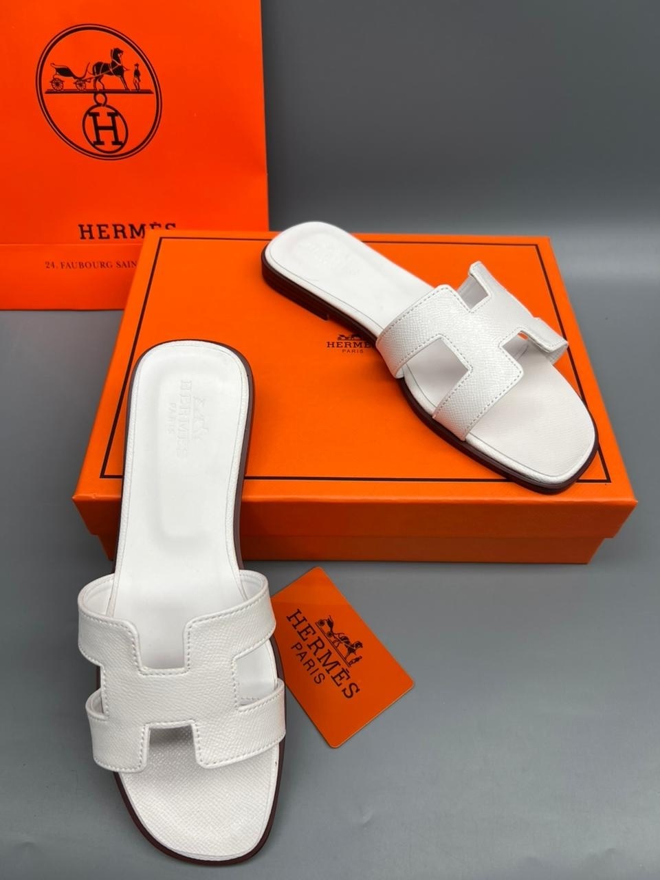 шлепки hermes женские,шлепанцы hermes,шлепки гермес женские 2026,шлепки hermes,шлепки женские из натуральной кожи hermes