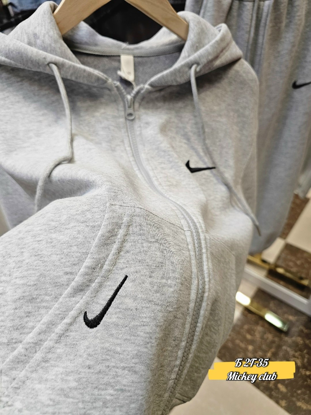 спортивные костюм,костюм спортивный nike,серая зипка кофта найк,спортивные костюмы мужские,cпортивный костюм теплый