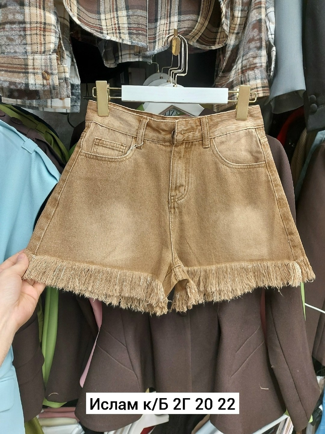 женские шорты,женские шорты джинсовые,шорты джинсовыe,шорты бриджи,летние женские шорты