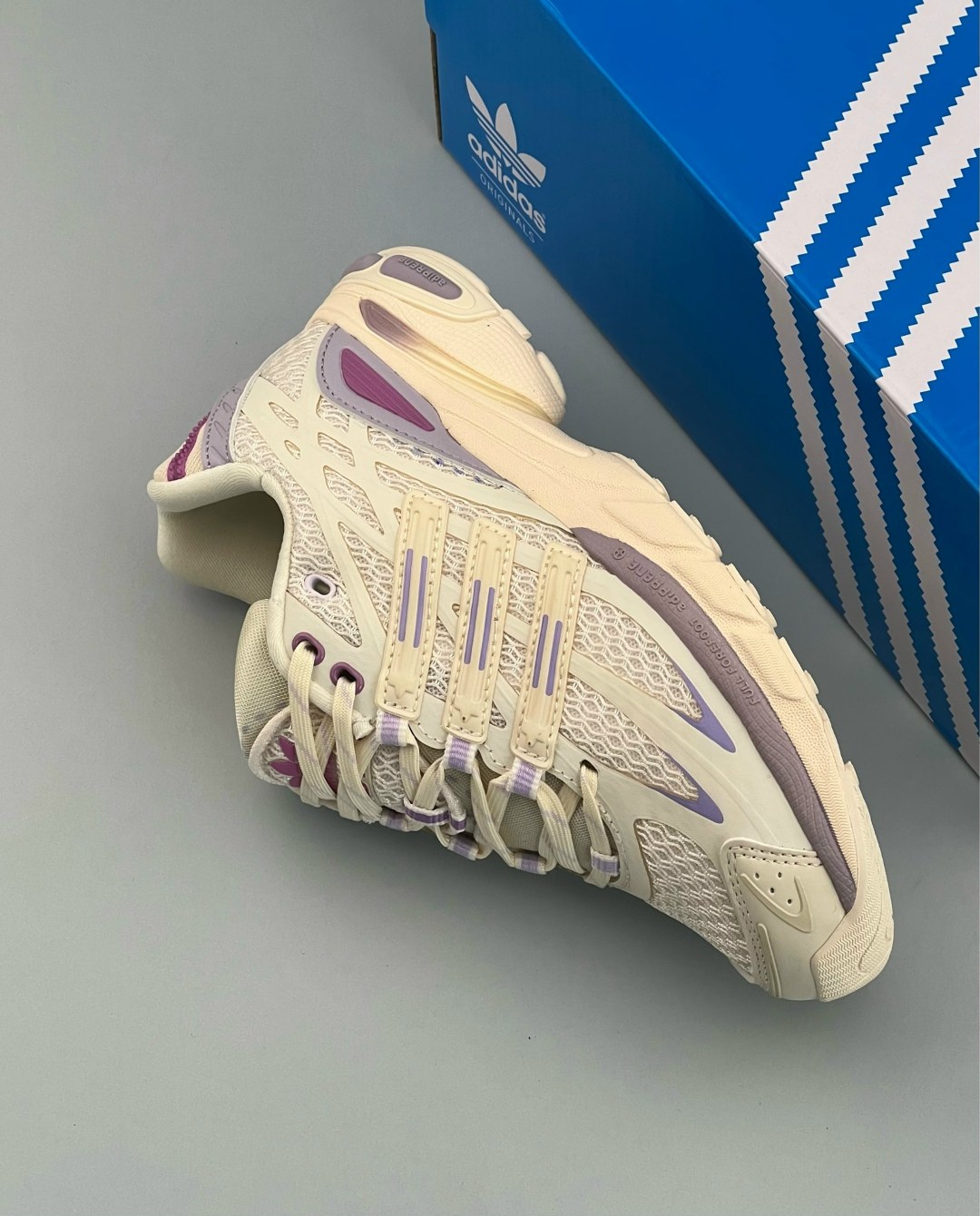 кроссовки женские adidas,кроссовки adidas,кроссовки adidas original,кроссовки adidas response cl,кроссовки женские