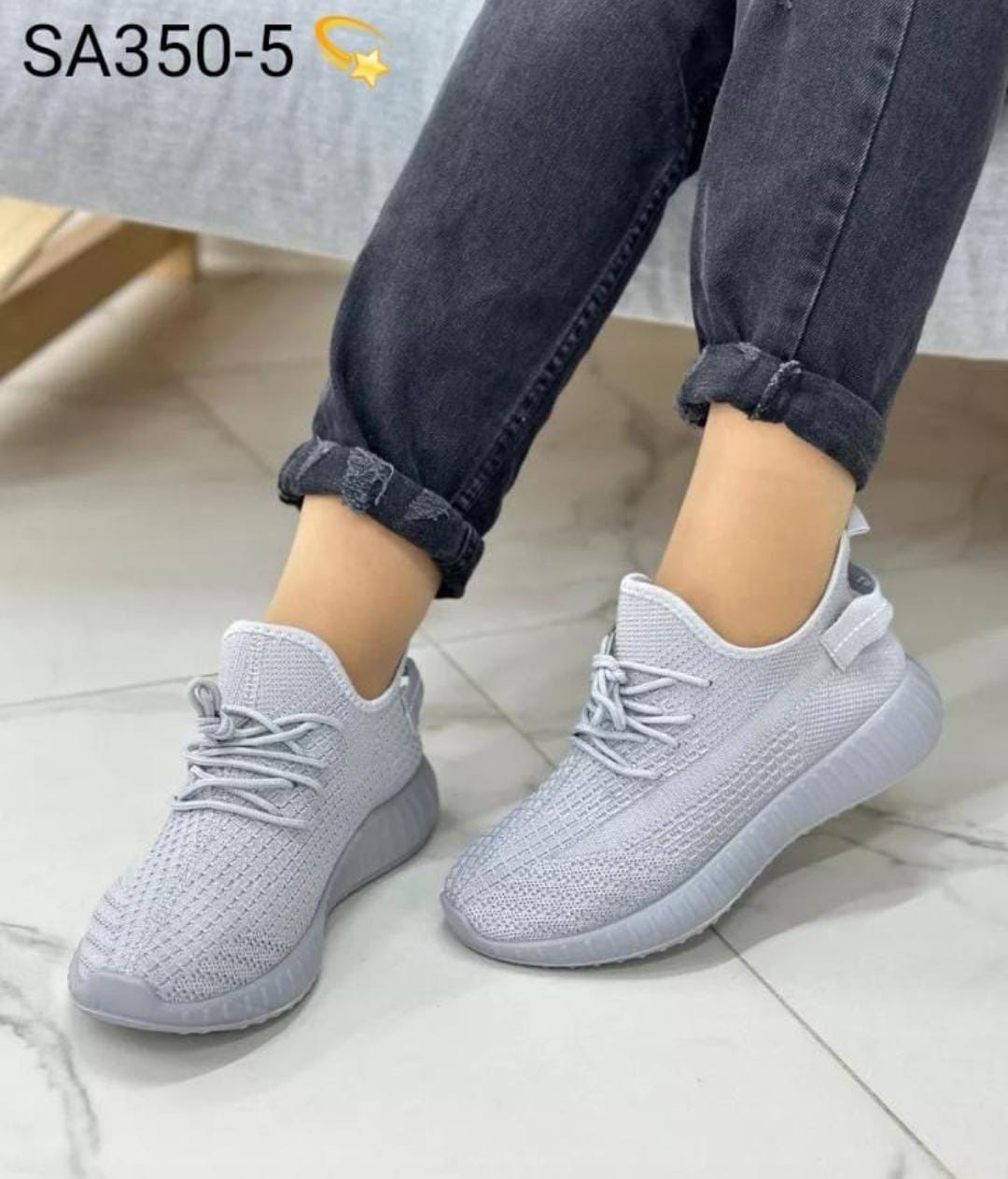 кроссовки,кроссовки изики,кроссовки женскиe,кроссовки изи,кроссовки изики женские