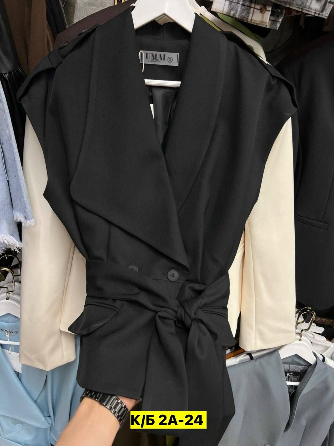 жилет женский,жилет,жилет с поясом,зеленый жилет,жилет удлиненный