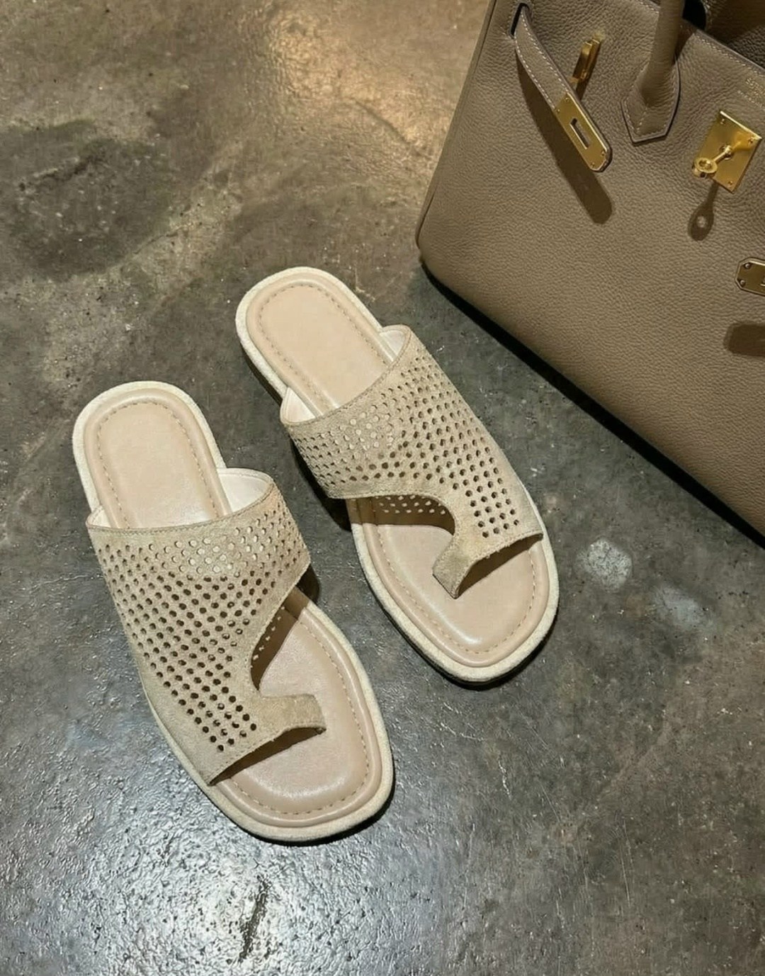 ,сабо экко,женские шлепанцы,модные шлепанцы,шлепки женские