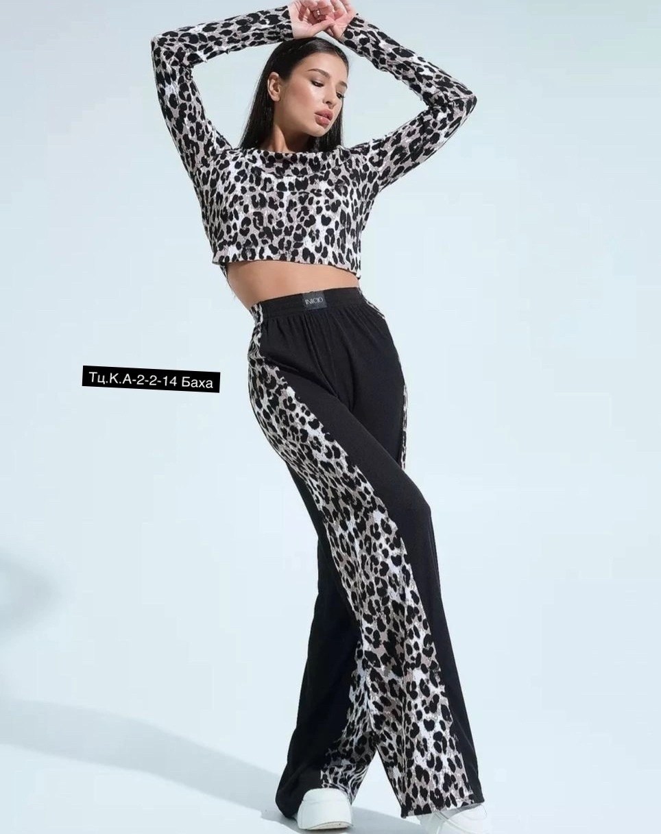 женский костюм с брюками,костюм с принтом,женская спортивная одежда,женские костюмы,модная кофта