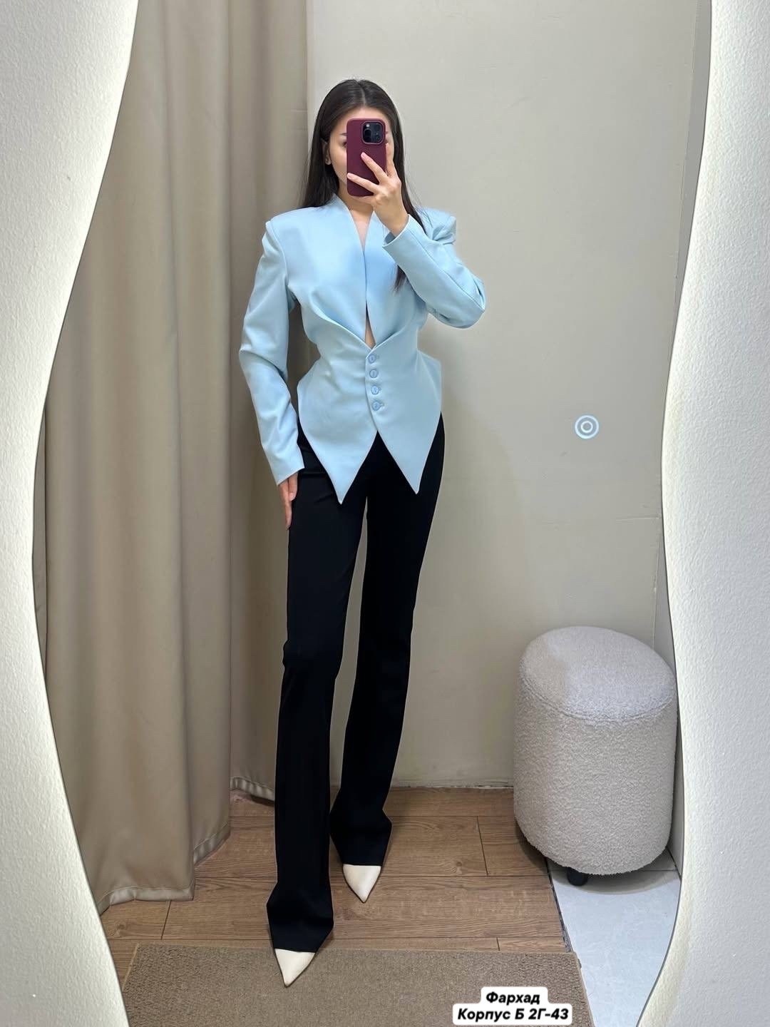 жакет с баской,жакет с лацканами,брючный костюм,пиджак приталенный,жакет