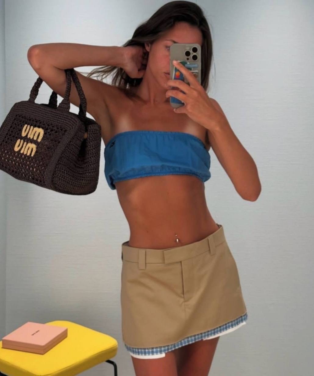 вязаная сумка,вязаная сумочка,модель мода,мини юбке