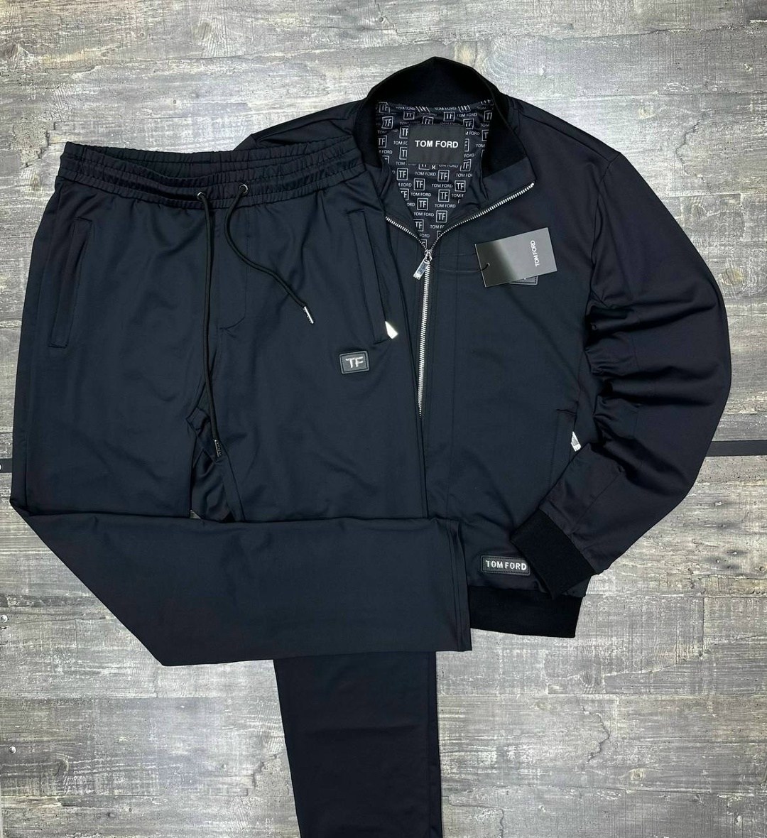 спортивный костюм dolce gabbana,спортивный костюм дольче габбана мужской,мужской спортивный костюм tom ford,костюм dolce gabbana мужской спортивный,спортивный костюм мужской