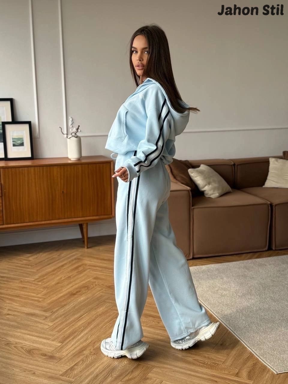 спортивные костюмы женские,спортивные костюм,спортивный костюм без флиса,стильные костюмы,костюм желтый