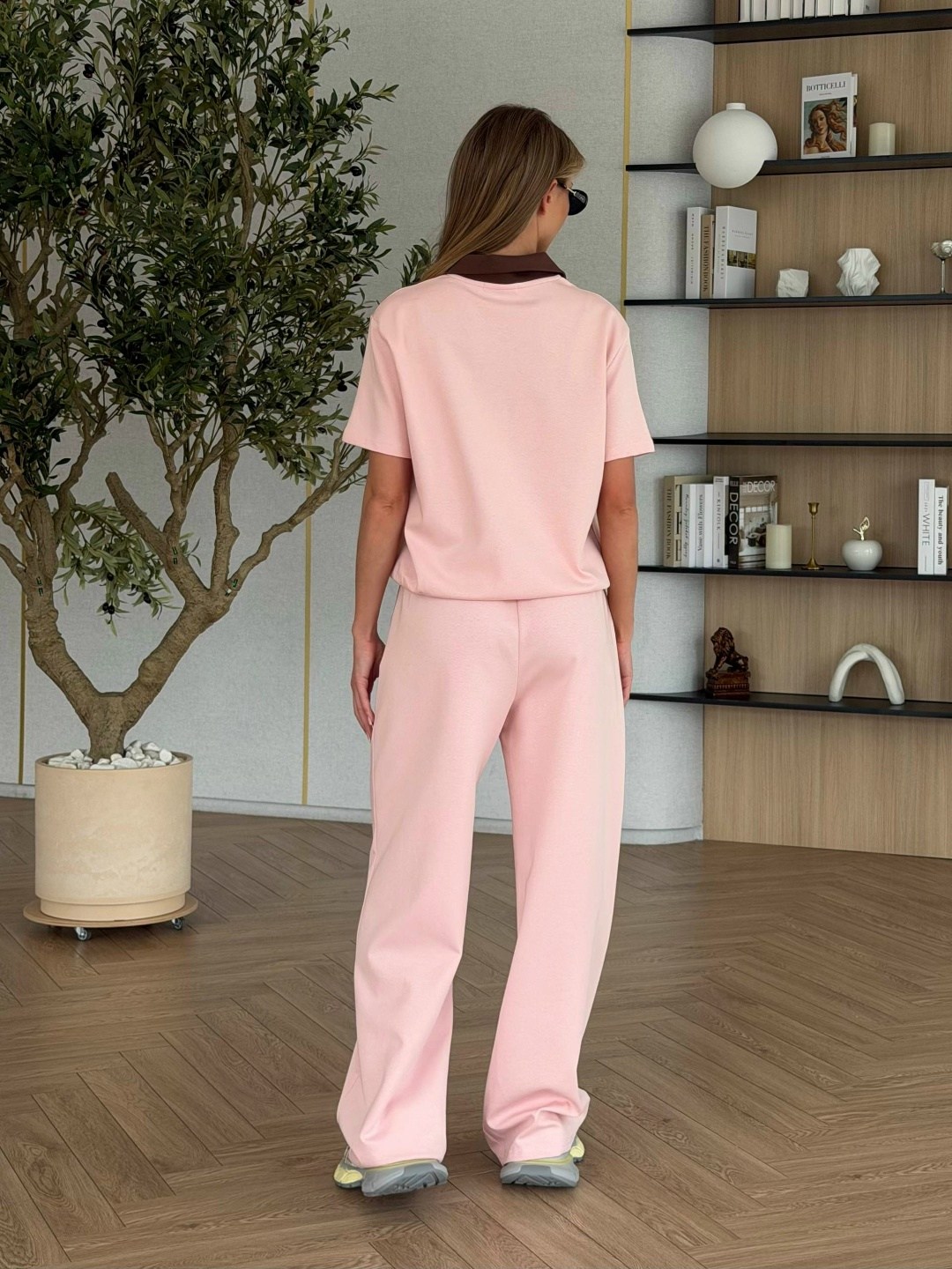 стильные костюмы,повседневный костюм,женский костюм,белые брюки