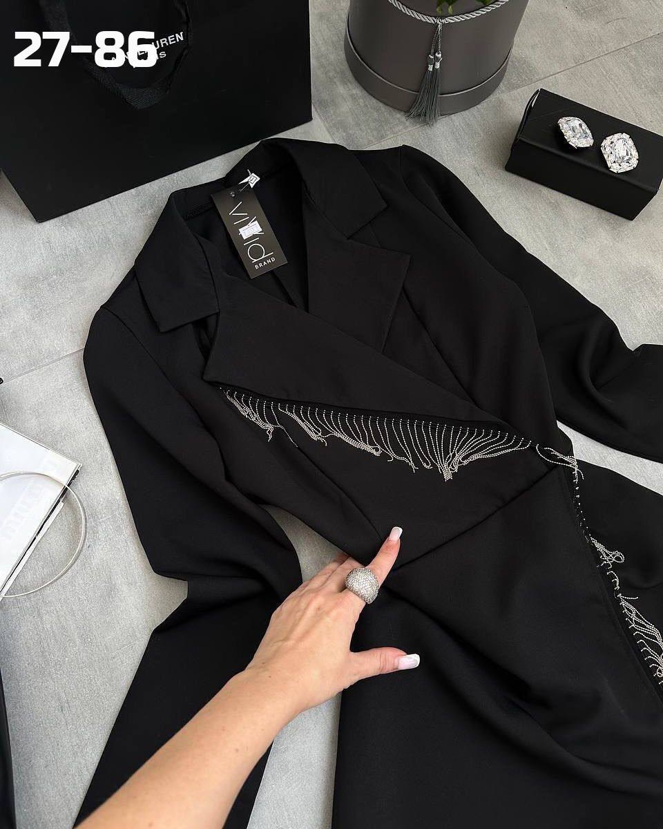 стильное платье пиджак с цепочками,платье пиджак,платье пиджак на запах с бахромой из страз,платье пиджак со стразами,женское платье - пиджак с цепочками черное