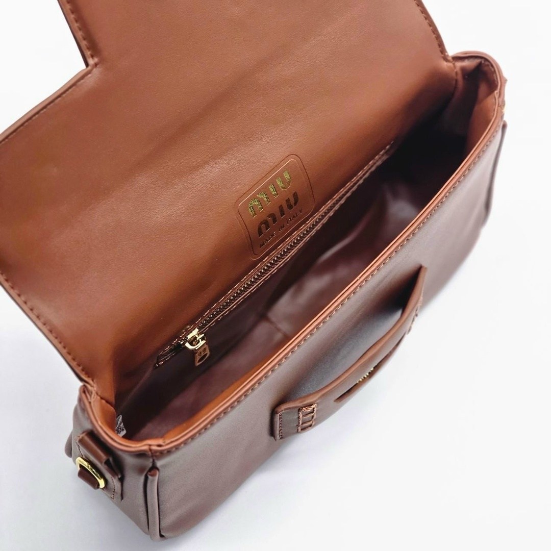 сумка miu miu женская,женская сумка furla,белая сумка женская,сумка белая,сумка miu miu