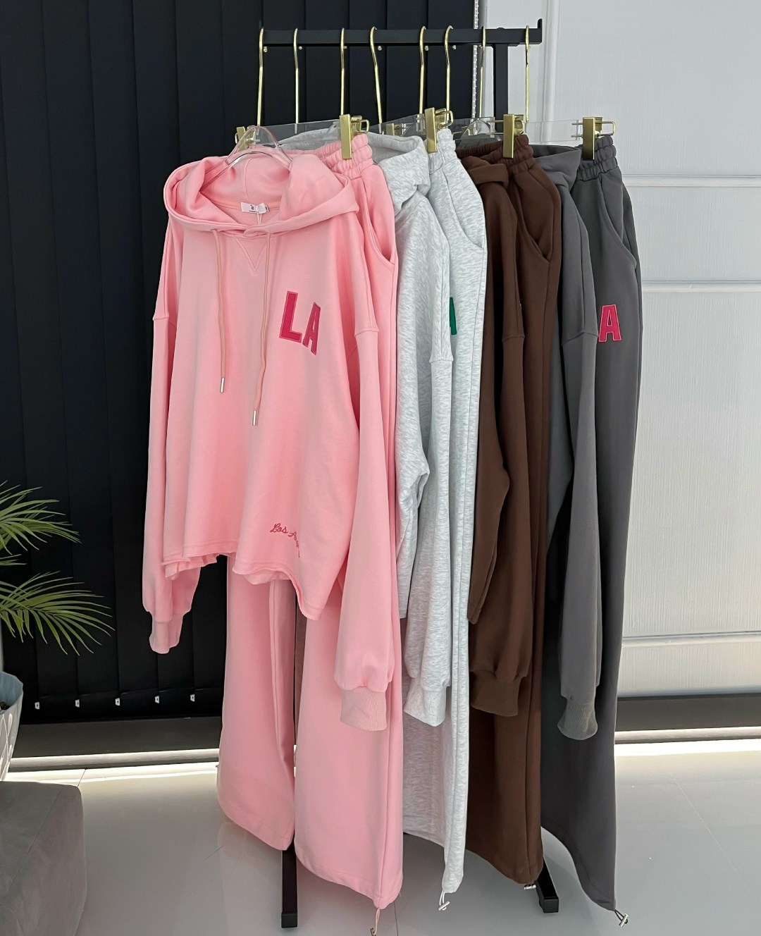 костюм спортивный женский,костюм на флисе,спортивные костюмы ,повседневный спортивный костюм,костюм спорт