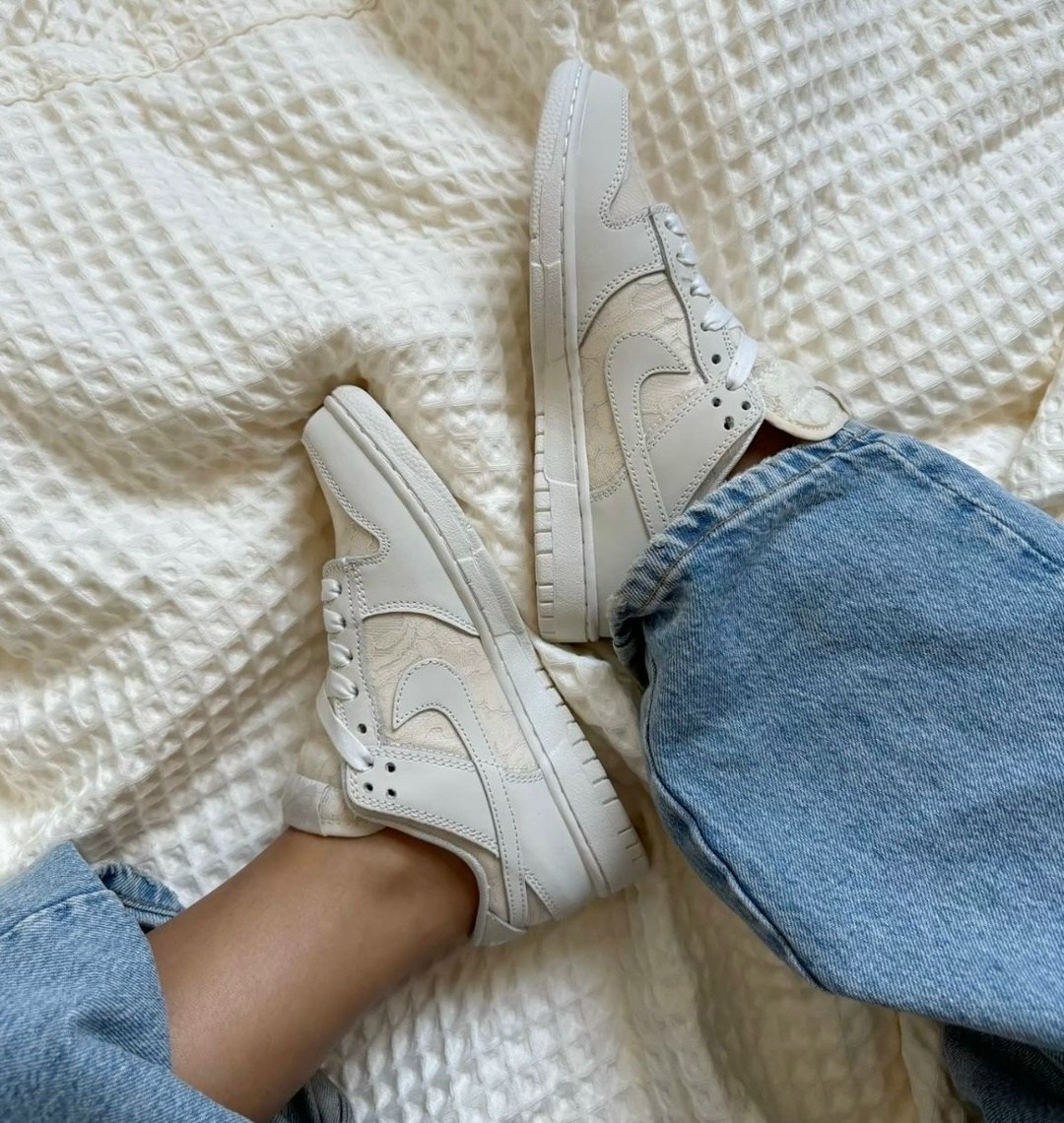 женские кроссовки,кроссовки,идеи для кроссовки,оригинальные кроссовки,спортивная