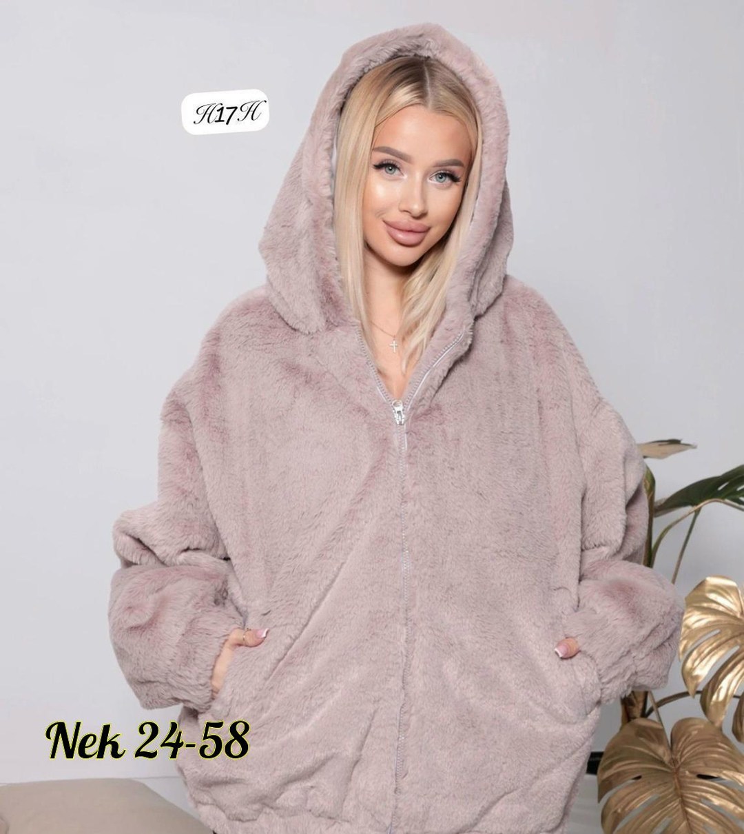 шуба женская,теплая куртка,куртка женская,белая плюшевая куртка,куртка барашек женская