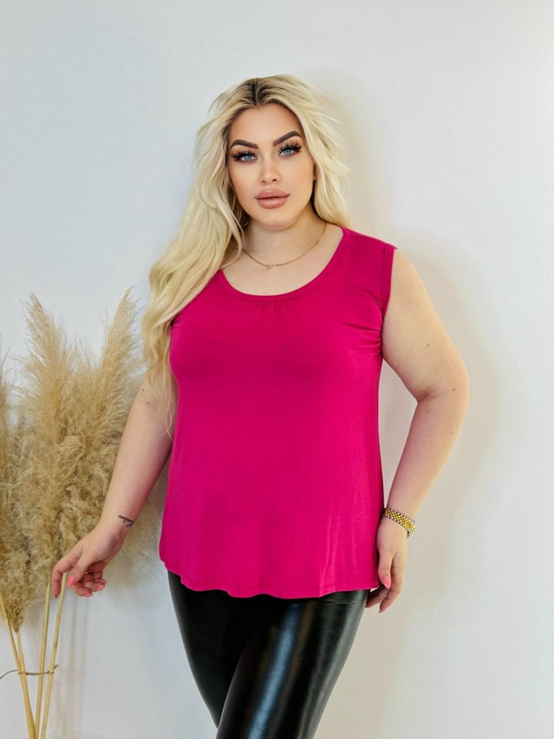 майка женская белая,майка женская,кофта женская,майка большие размеры,майка женская большие размеры