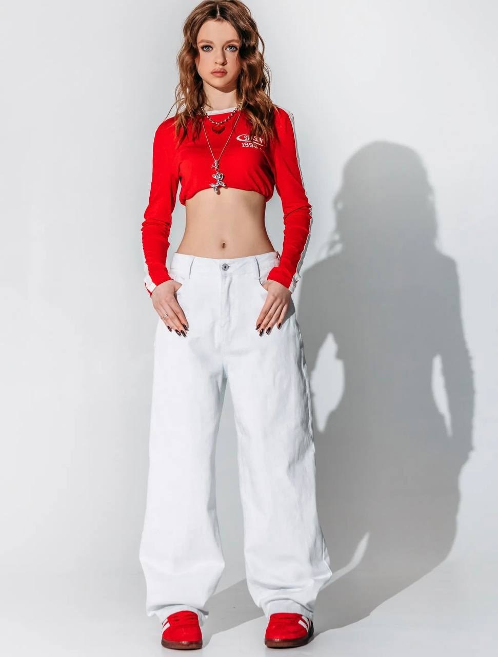 костюм для девушек,джинсы белые,джинсы широкие,брюки женские карго