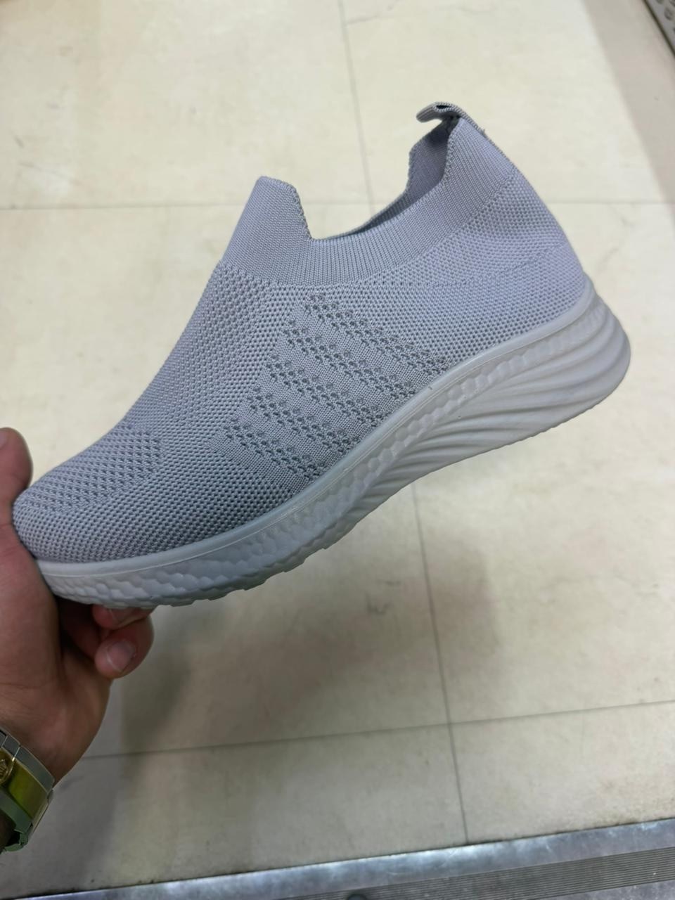 ,кроссовки женскиe,кроссовки удобные,слипоны кроссовки,кроссовки повседневные