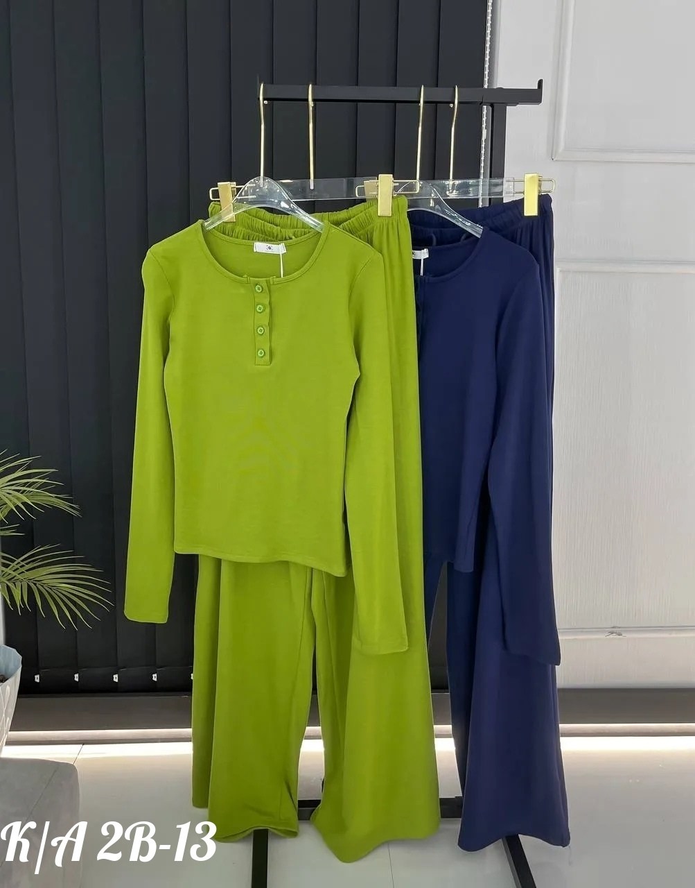 костюм двойка,женский трикотажный костюм,костюм со штанами,женские костюмы,женский костюм двойка