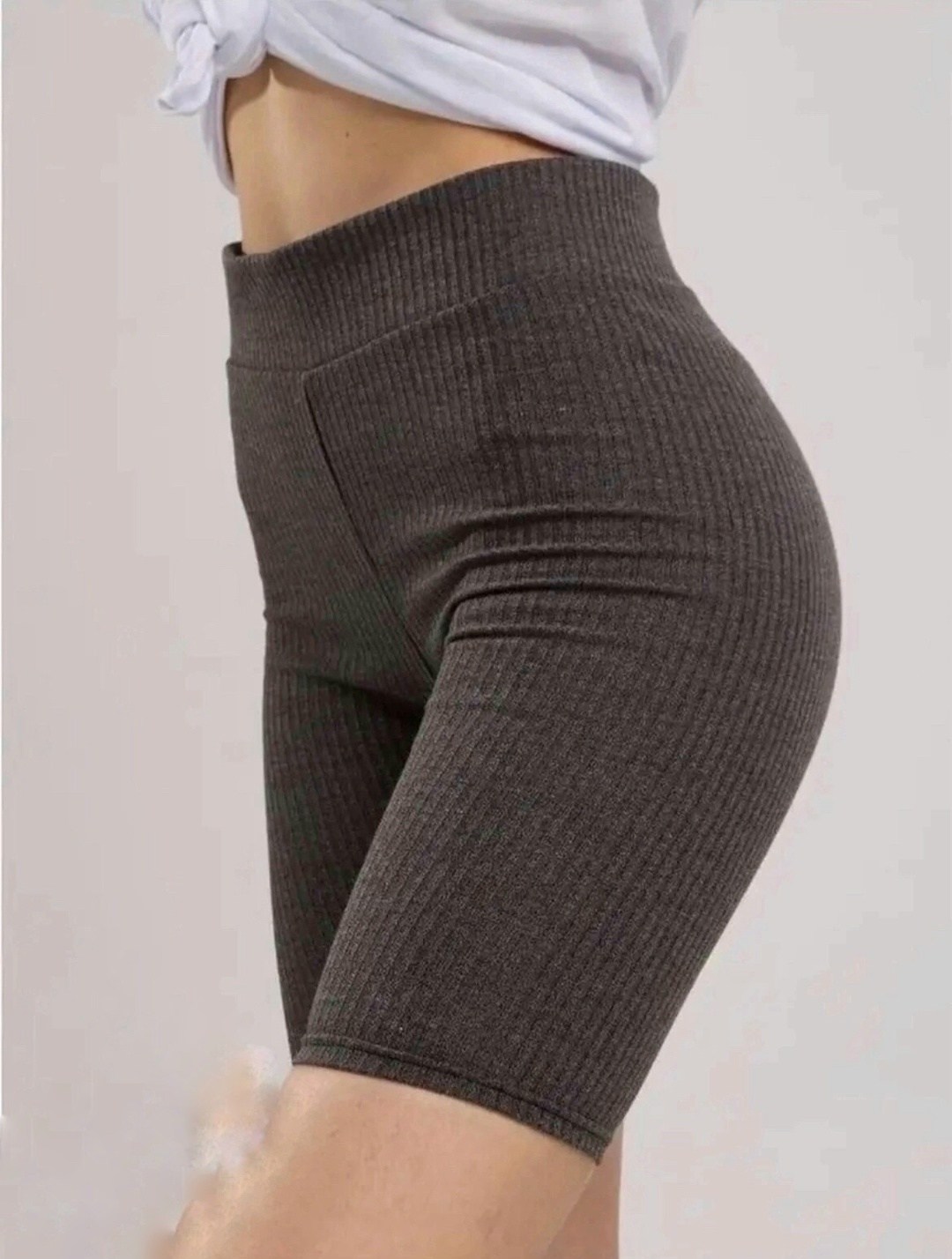 велосипедки в рубчик,шорты велосипедки в рубчик,женские велосипедки,велосипедки бежевые в рубчик,шорты спортивные велосипедки в рубчик