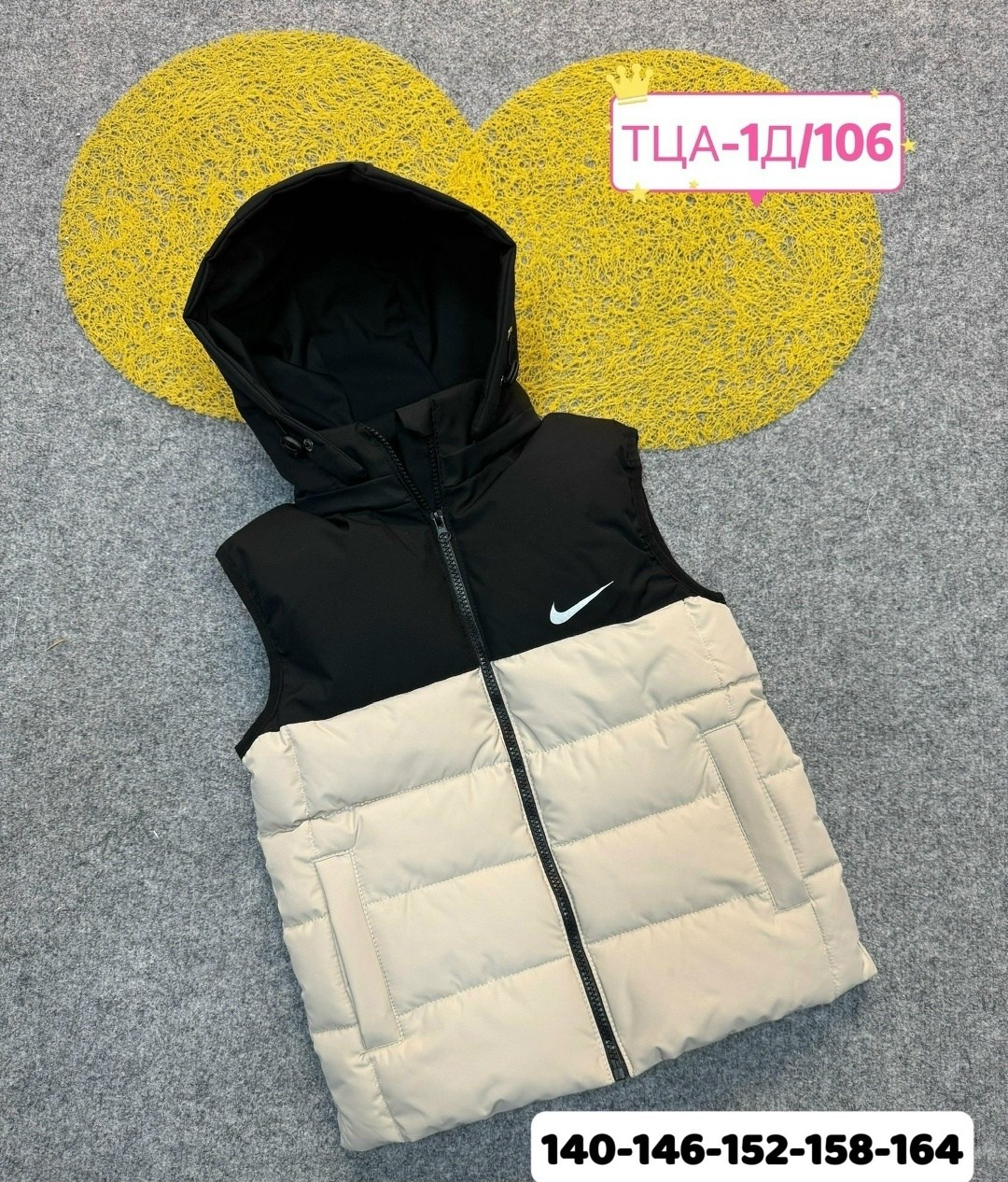 жилетка nike,жилет утепленная,жилет,жилет с капюшоном,жилетка