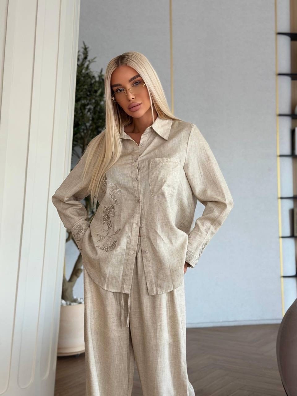 брючный костюм,костюм бежевый,стильные костюмы,костюм с брюками,костюм женский брючный